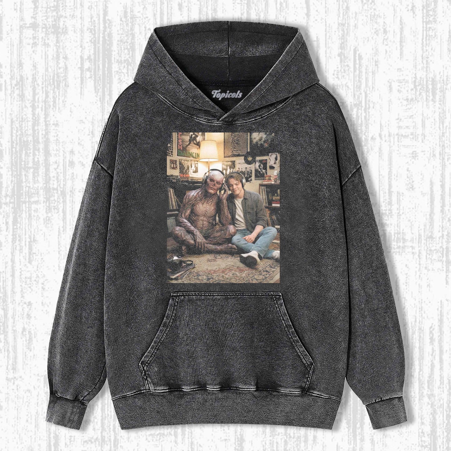 STRANGER THINGS T-SHIRT