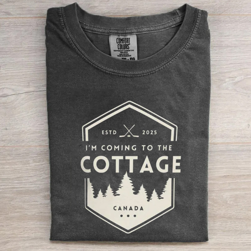 I'm Coming To The Cottage Romance Hockey T-shirt