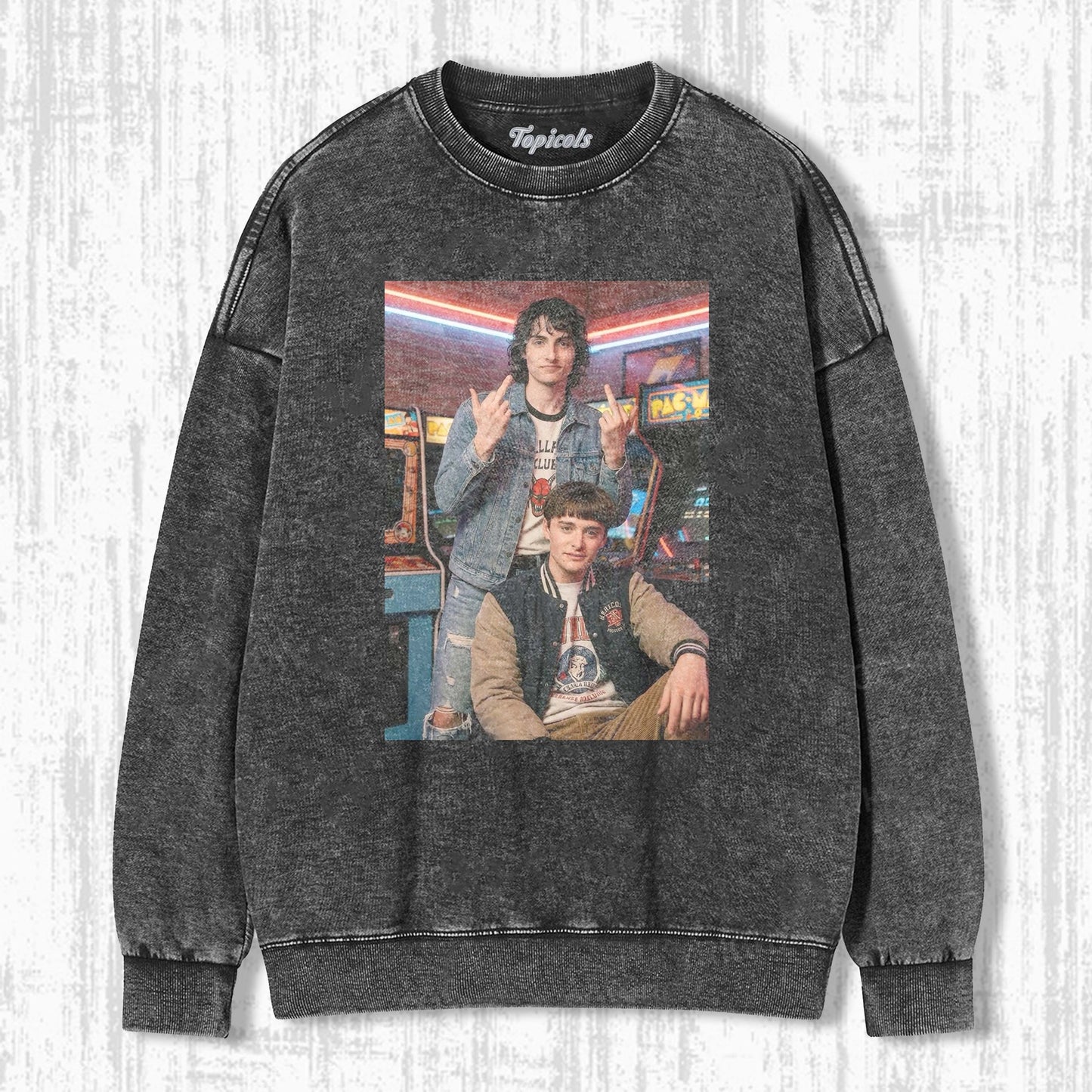 STRANGER THINGS T-SHIRT