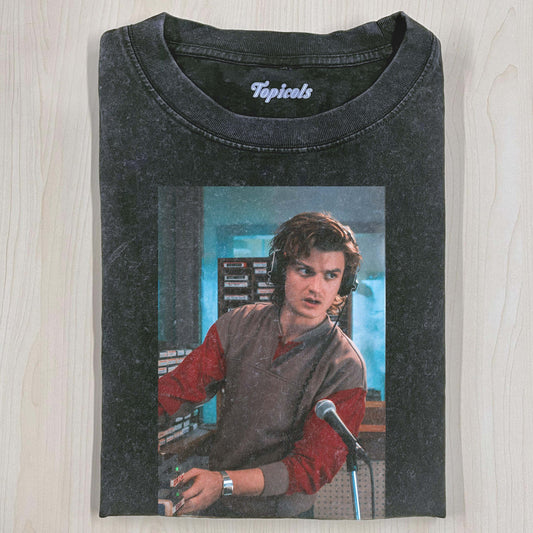 STRANGER THINGS T-SHIRT