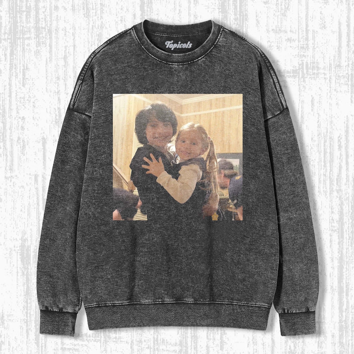 STRANGER THINGS T-SHIRT