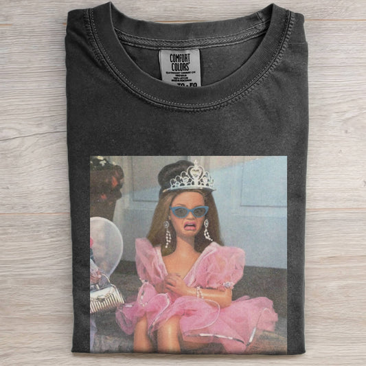 BARBIECORE QUIRKY PRINCESS TEE