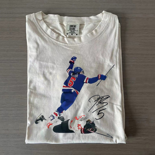 Women Vintage Hockey Megan Keller T-shirt