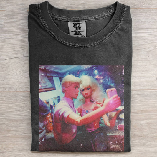 COUPLE BARBIECORE SELFIE TEE